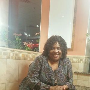 Meet your Posher, Benita